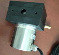 �����Ȧ����ֵ�������λ�ƴ�����LEC150-10-05-F-24SSI